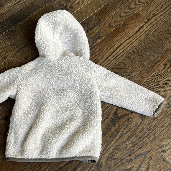 Hanna Andersson Marshmallow Fleece Zip Up Hoodie - Picture 3 of 3